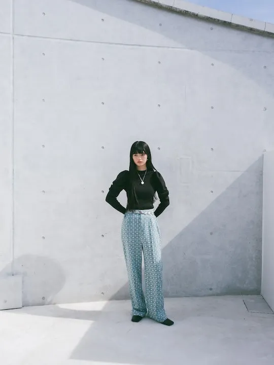 Gather Sleeve Knit Top