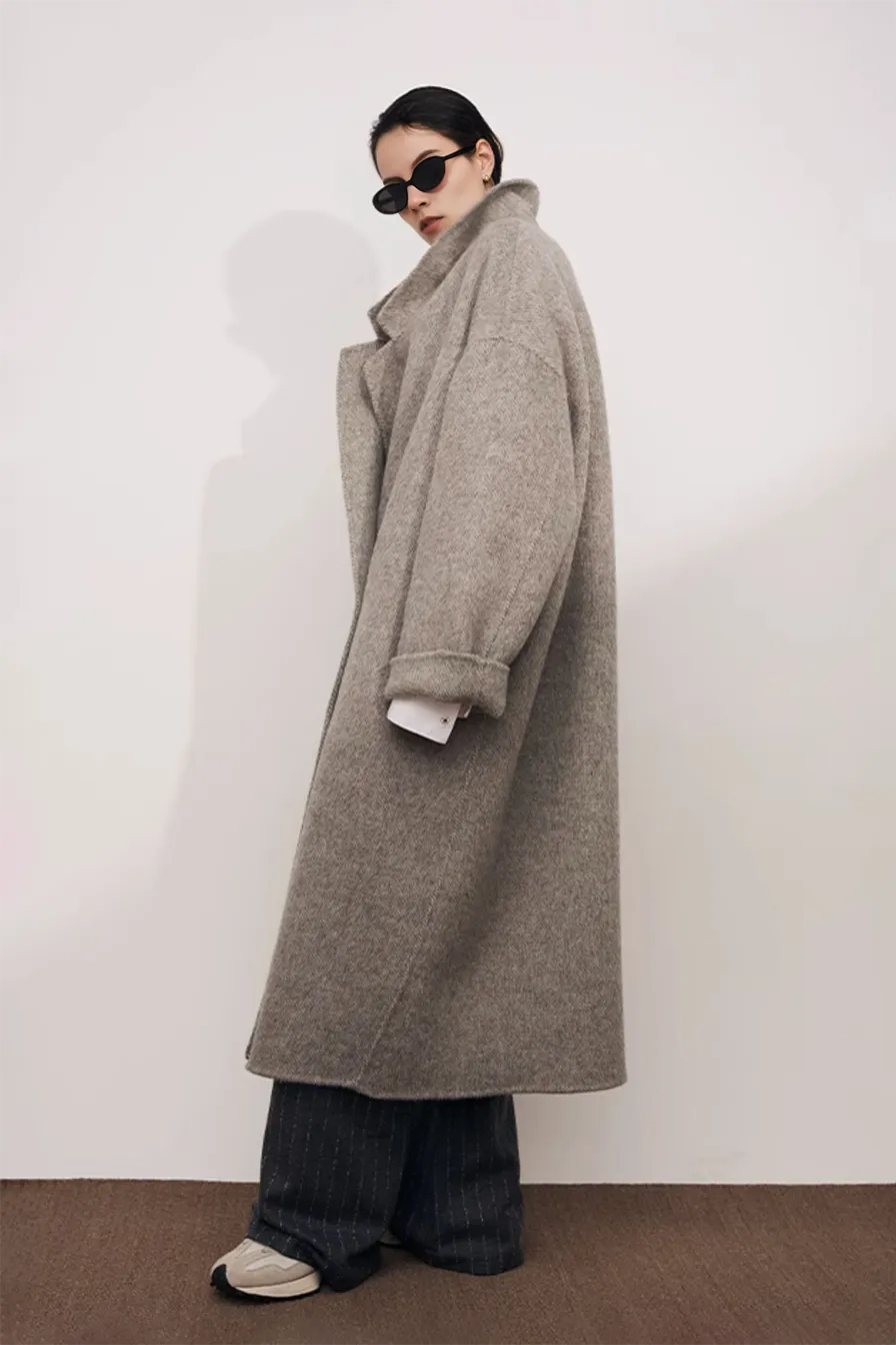 Oversized Double-breasted Long Wool Coat With Lapel Collar
