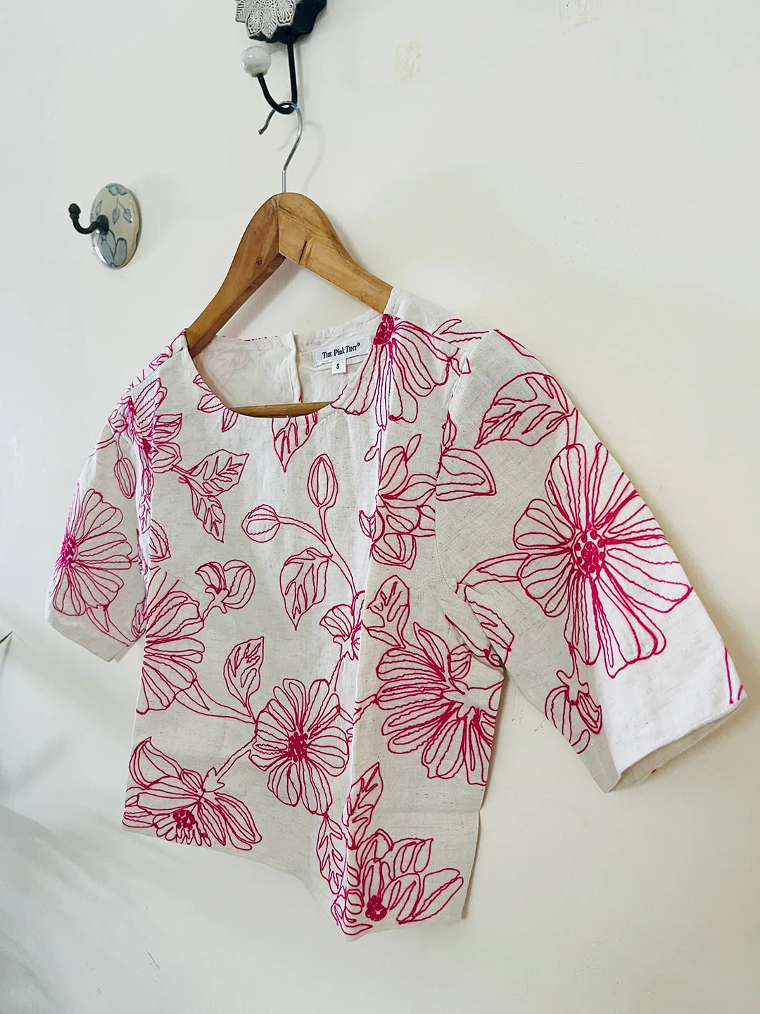 SALE- DORI EMBROIDERY CROP TOP MAGENTA