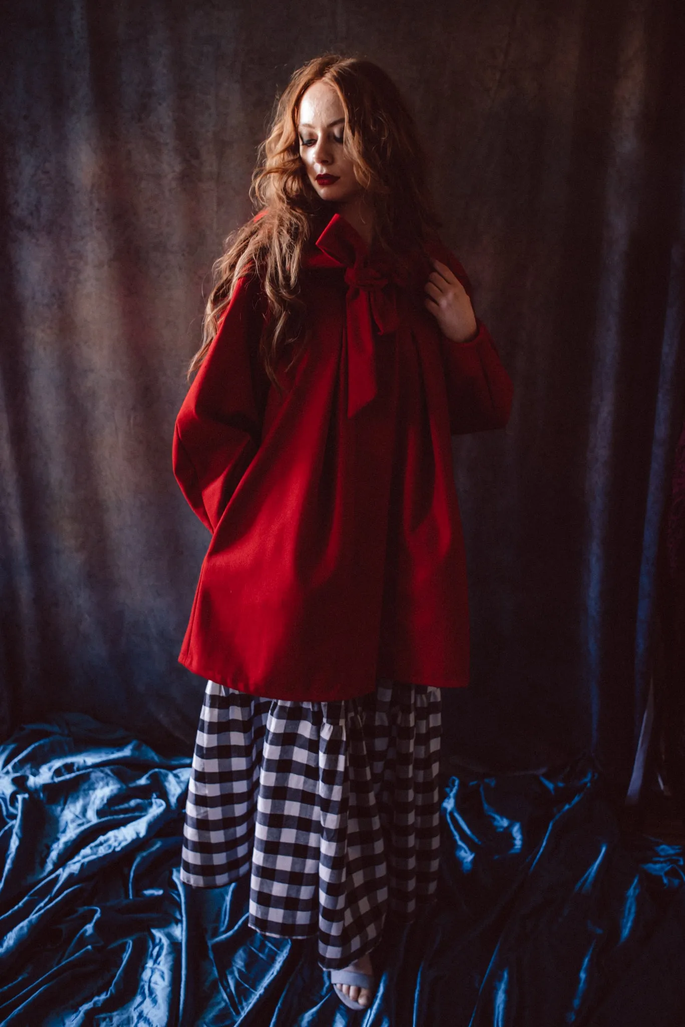 Wallis - Pleated Coat with Hood and Bow
