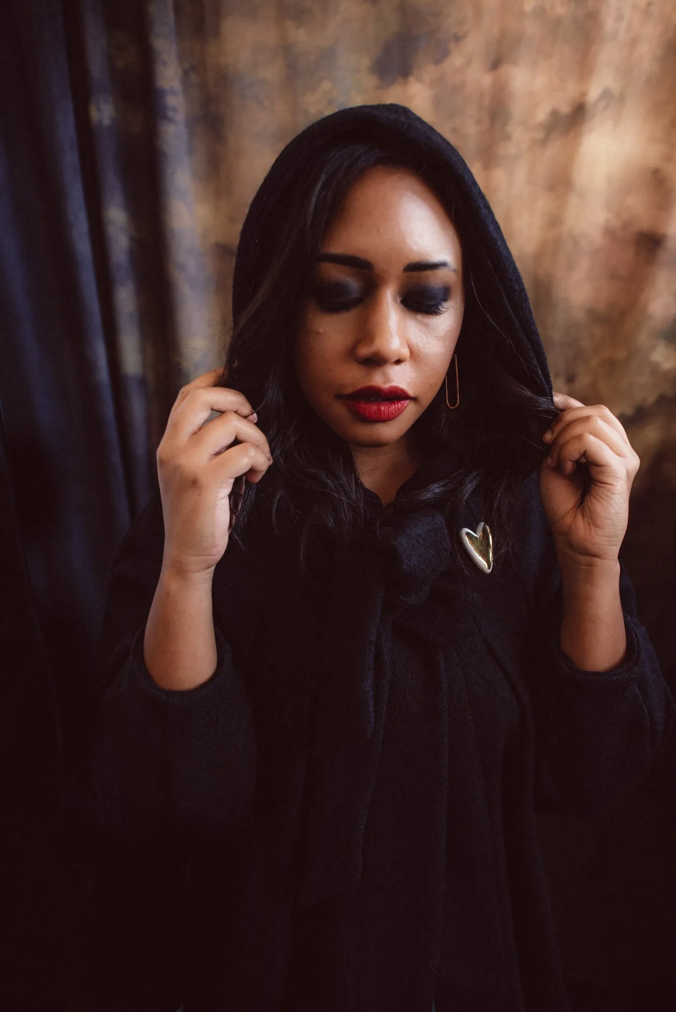 Wallis - Pleated Coat with Hood and Bow
